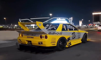 LIBERTY WALK ☆ KAIDO R32 SKYLINE